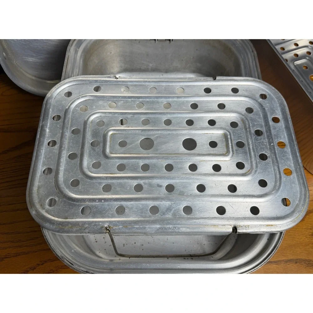 Vintage Wear-Ever Aluminum Roaster Steamer Set: No 825-LR 825-FR Made in USA